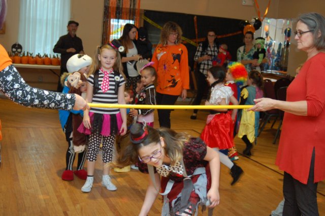 yachalloween21.jpg