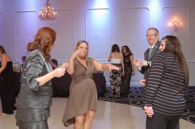 scccharityball106.jpg