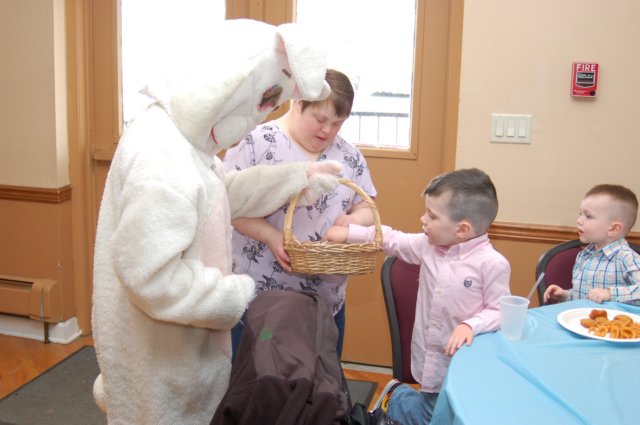 yaceaster24.jpg