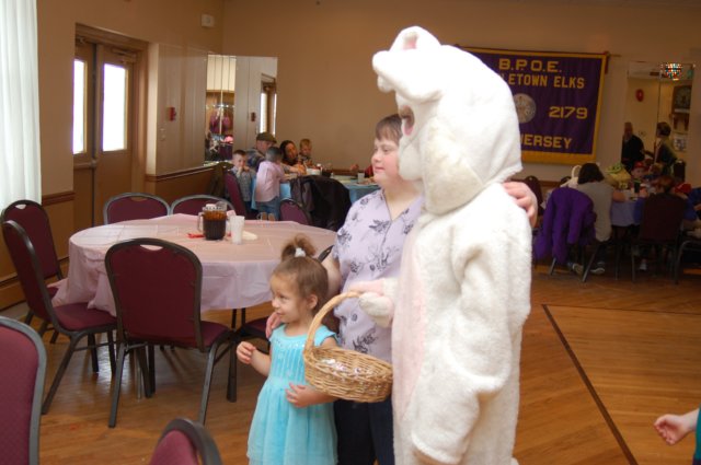 yaceaster26.jpg