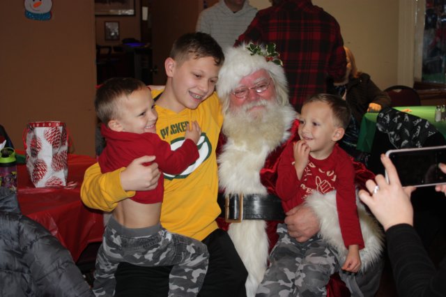 yacxmas05.jpg