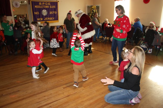 yacxmas35.jpg