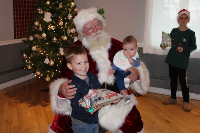 yacchristmas33.jpg